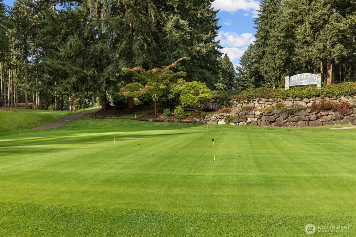 12613 Camus Road , Anderson Island, WA 98303