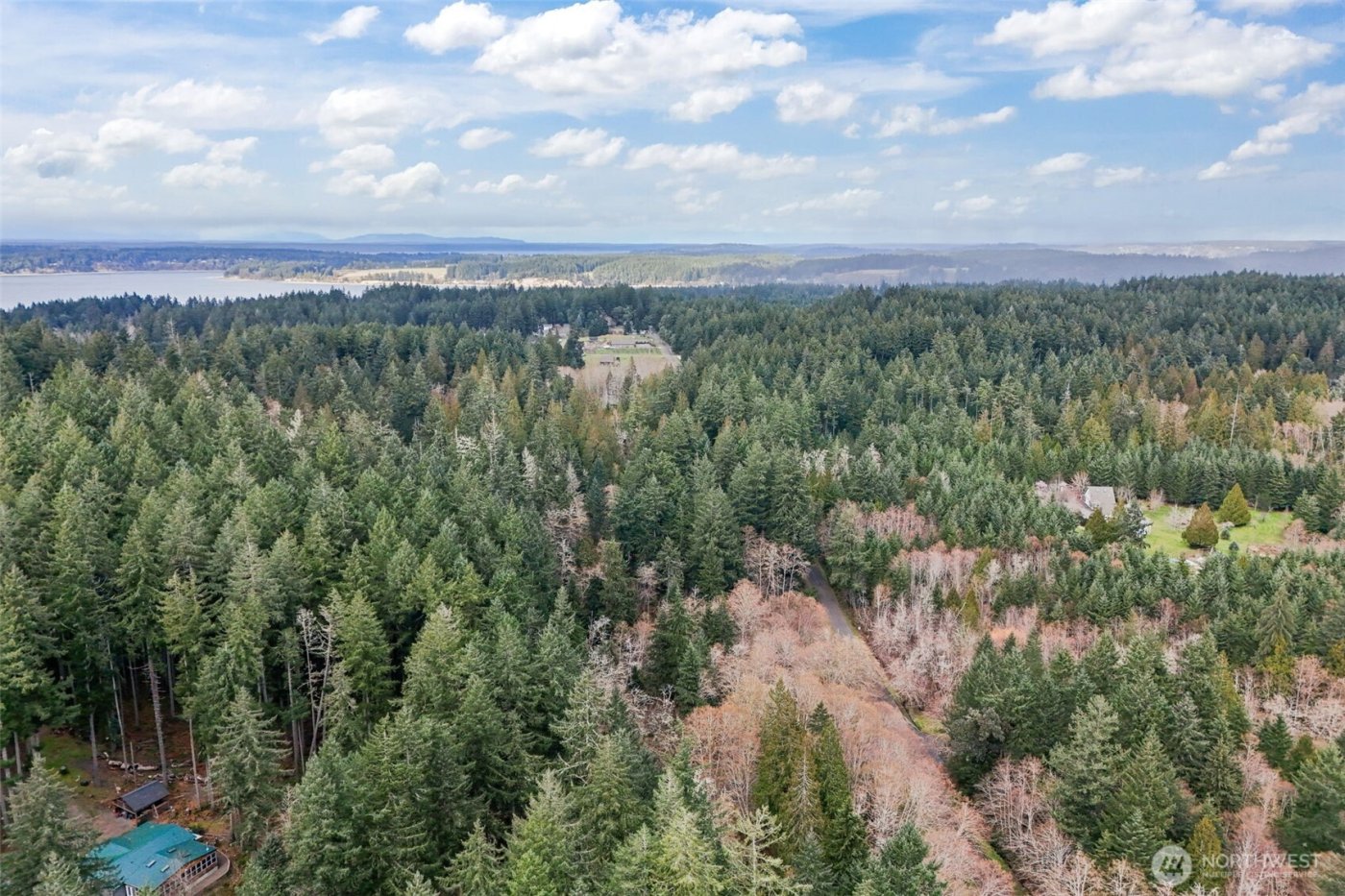 12613 Camus Road , Anderson Island, WA 98303