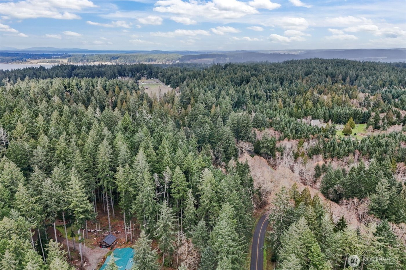 12613 Camus Road , Anderson Island, WA 98303