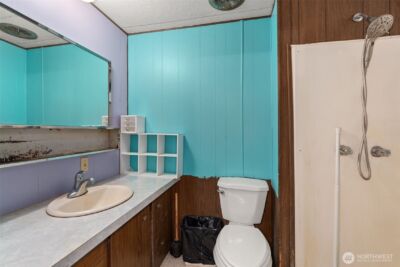 2700 Mallis Landing Road , Raymond, WA 98577 - Photo 19