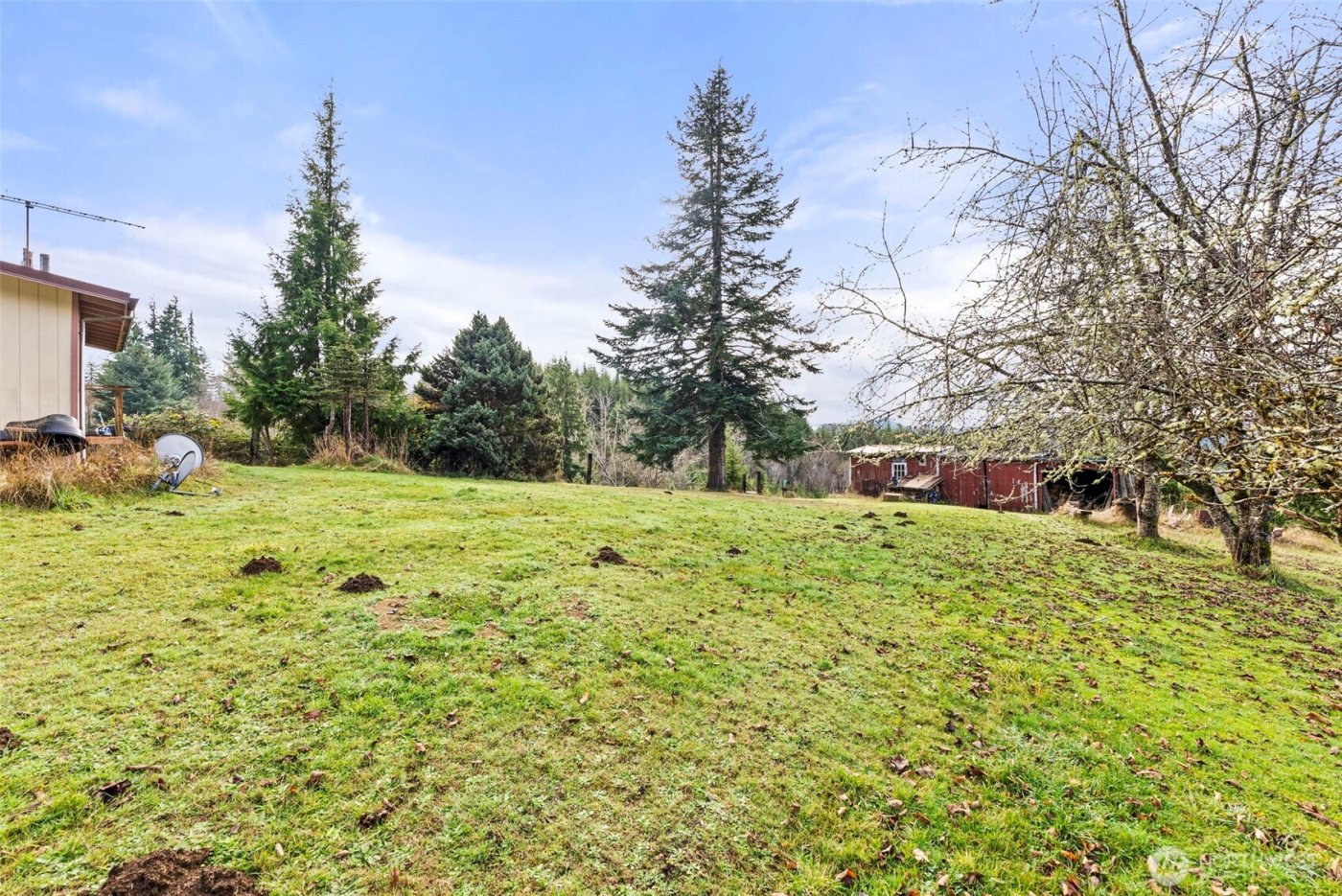 2700 Mallis Landing Road , Raymond, WA 98577