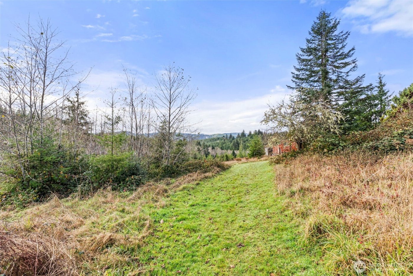 2700 Mallis Landing Road , Raymond, WA 98577