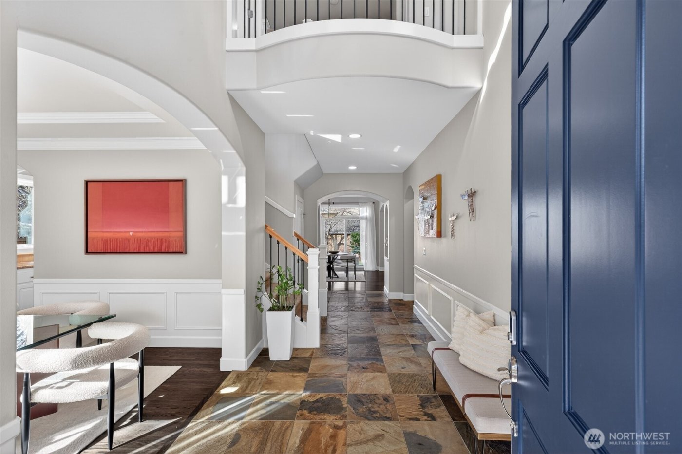 25902 NE 1st Place , Sammamish, WA 98074-3477