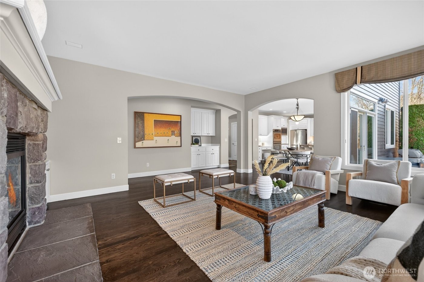 25902 NE 1st Place , Sammamish, WA 98074-3477