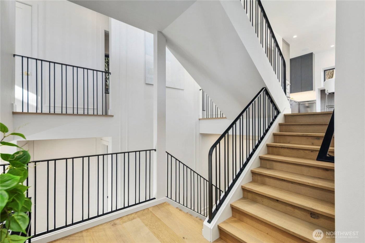 7128 ne 119th Place , Kirkland, WA 98034