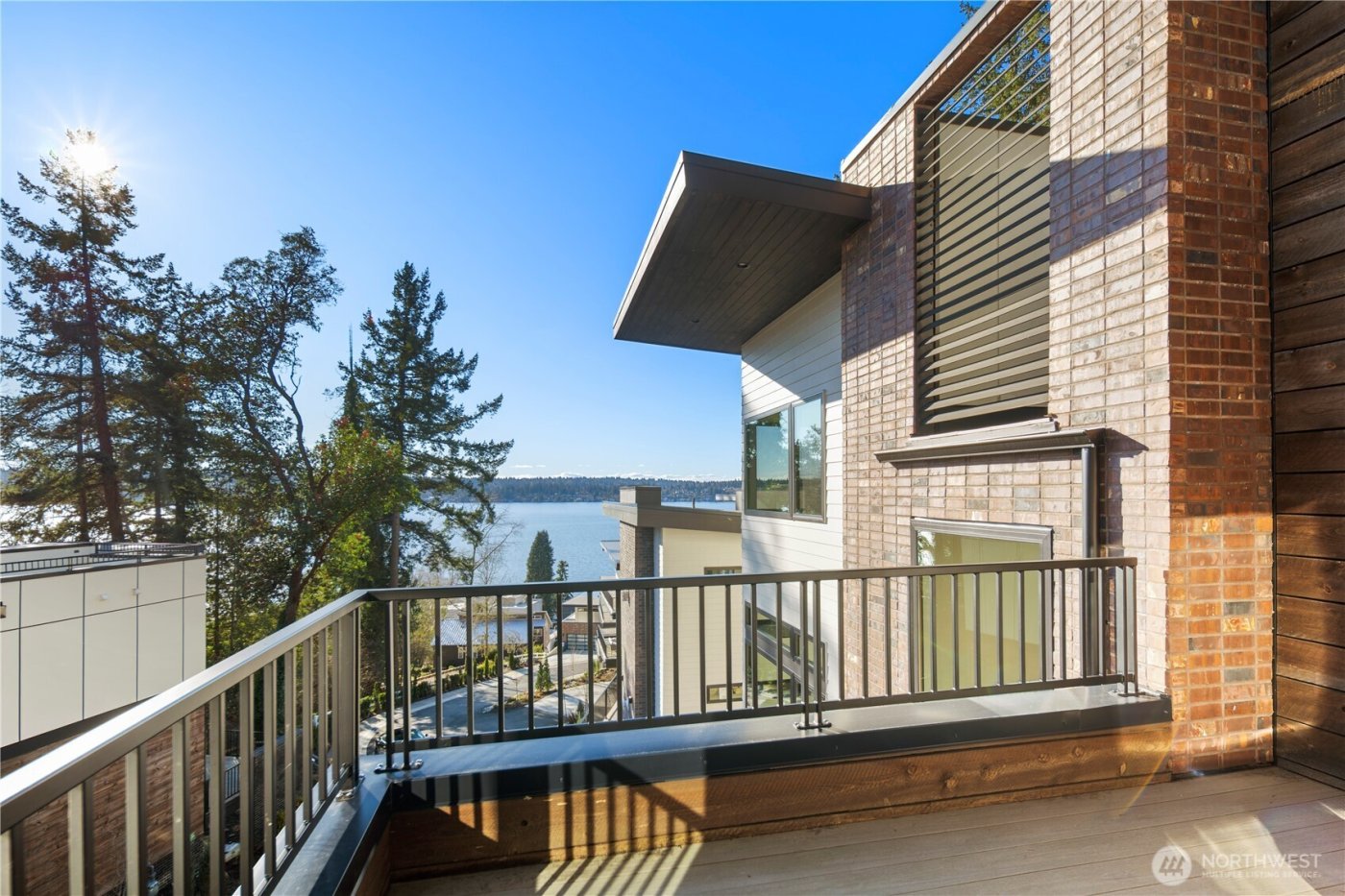 7128 ne 119th Place , Kirkland, WA 98034