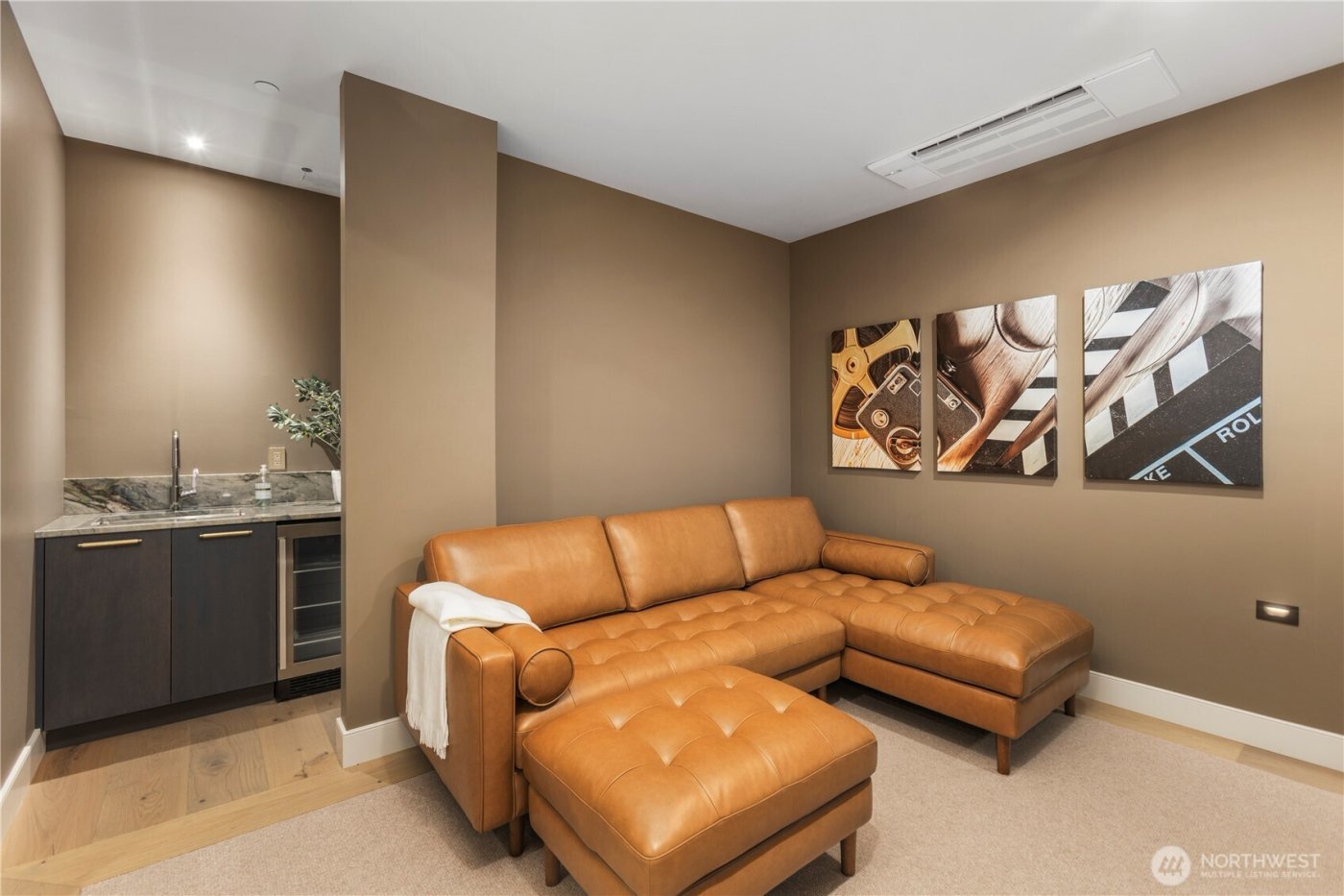 7128 ne 119th Place , Kirkland, WA 98034