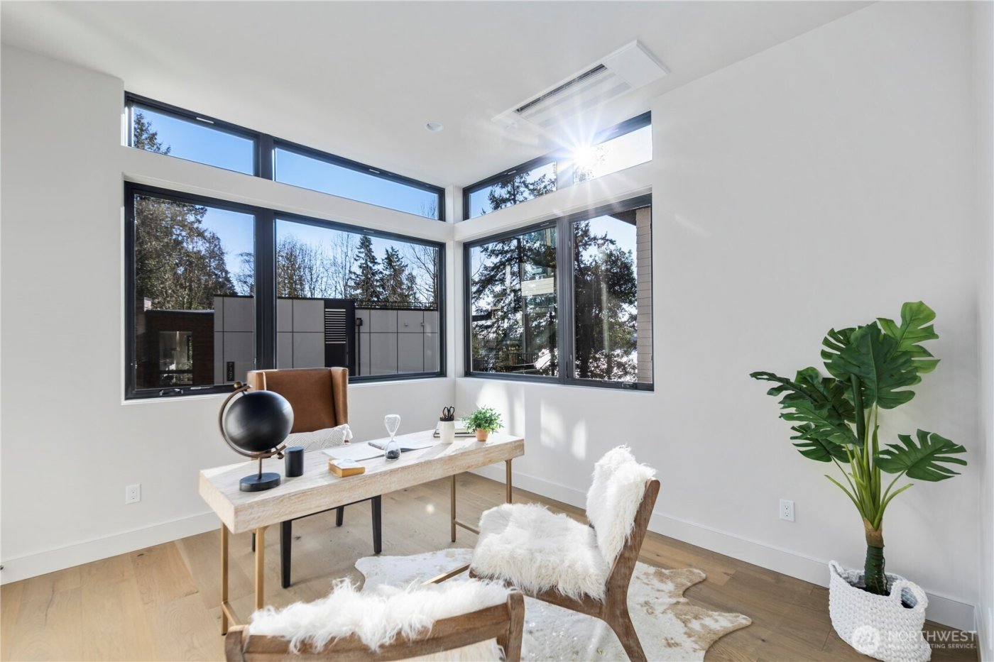 7128 ne 119th Place , Kirkland, WA 98034