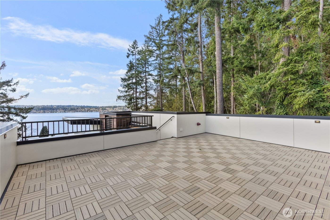 7128 ne 119th Place , Kirkland, WA 98034