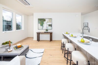 8321 25th Avenue NW #B, Seattle, WA 98117 - Photo 10