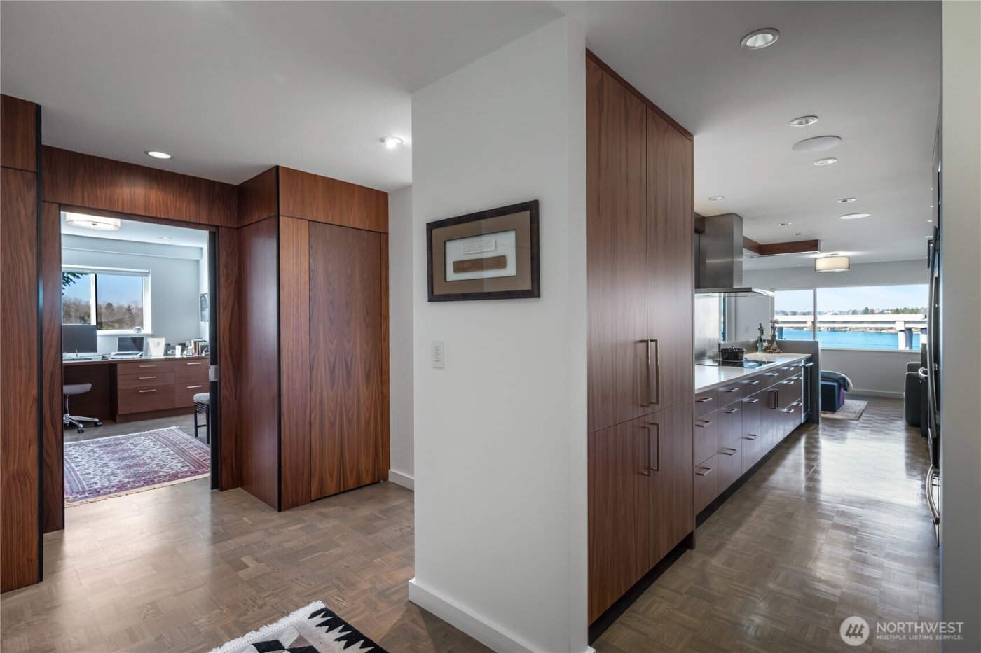 2501 Canterbury Lane E #410, Seattle, WA 98112