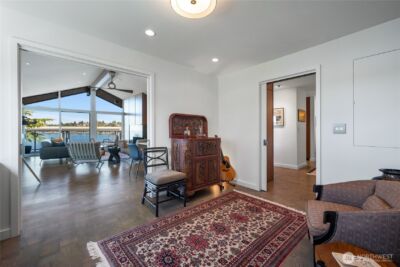 2501 Canterbury Lane E #410, Seattle, WA 98112 - Photo 18