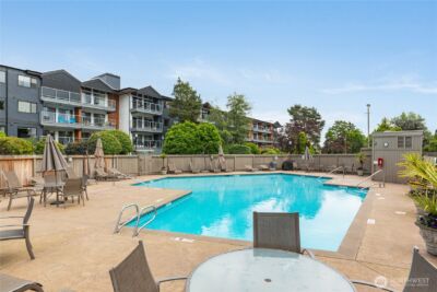 2501 Canterbury Lane E #410, Seattle, WA 98112 - Photo 37