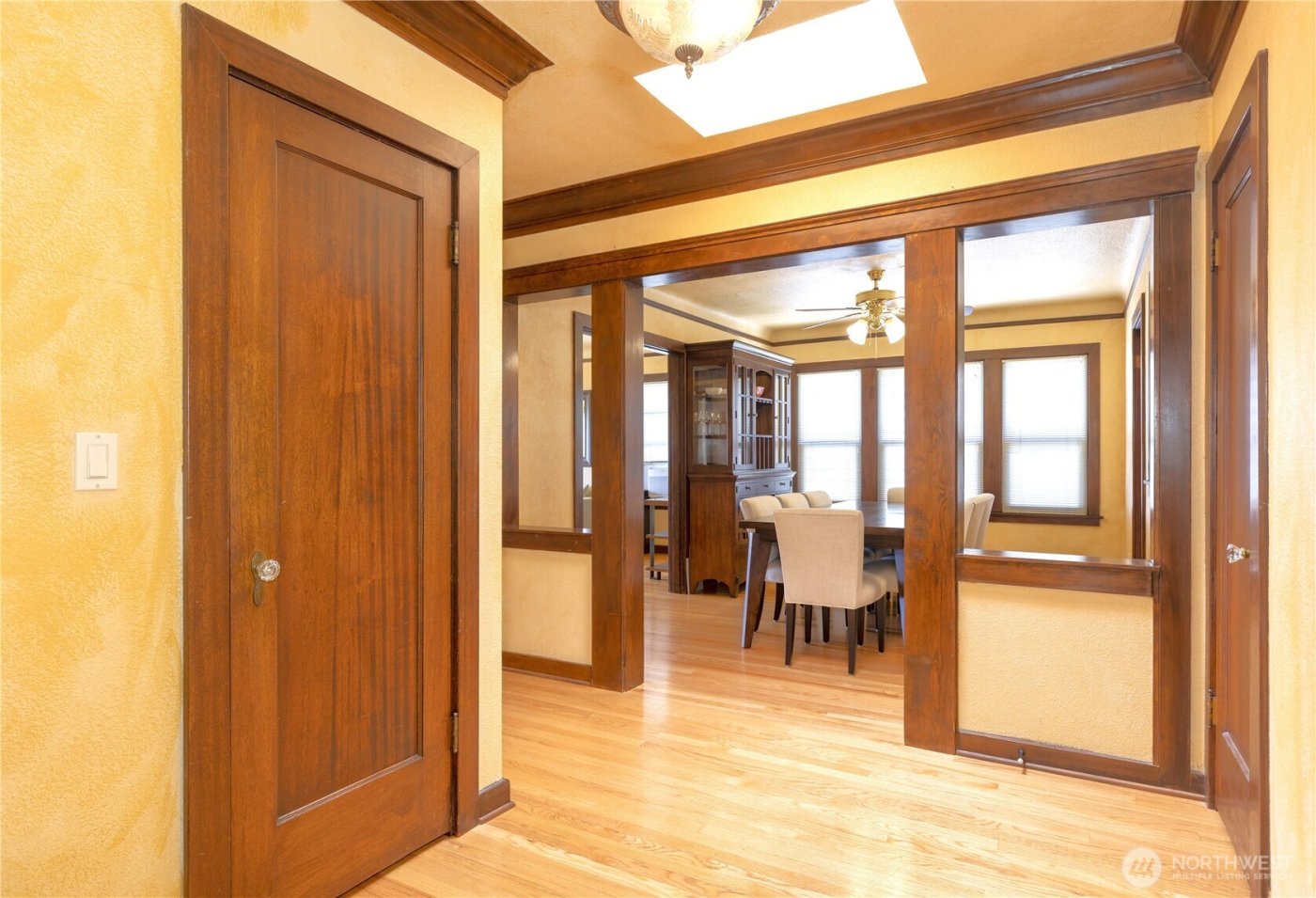 16 Valley Street , Seattle, WA 98109