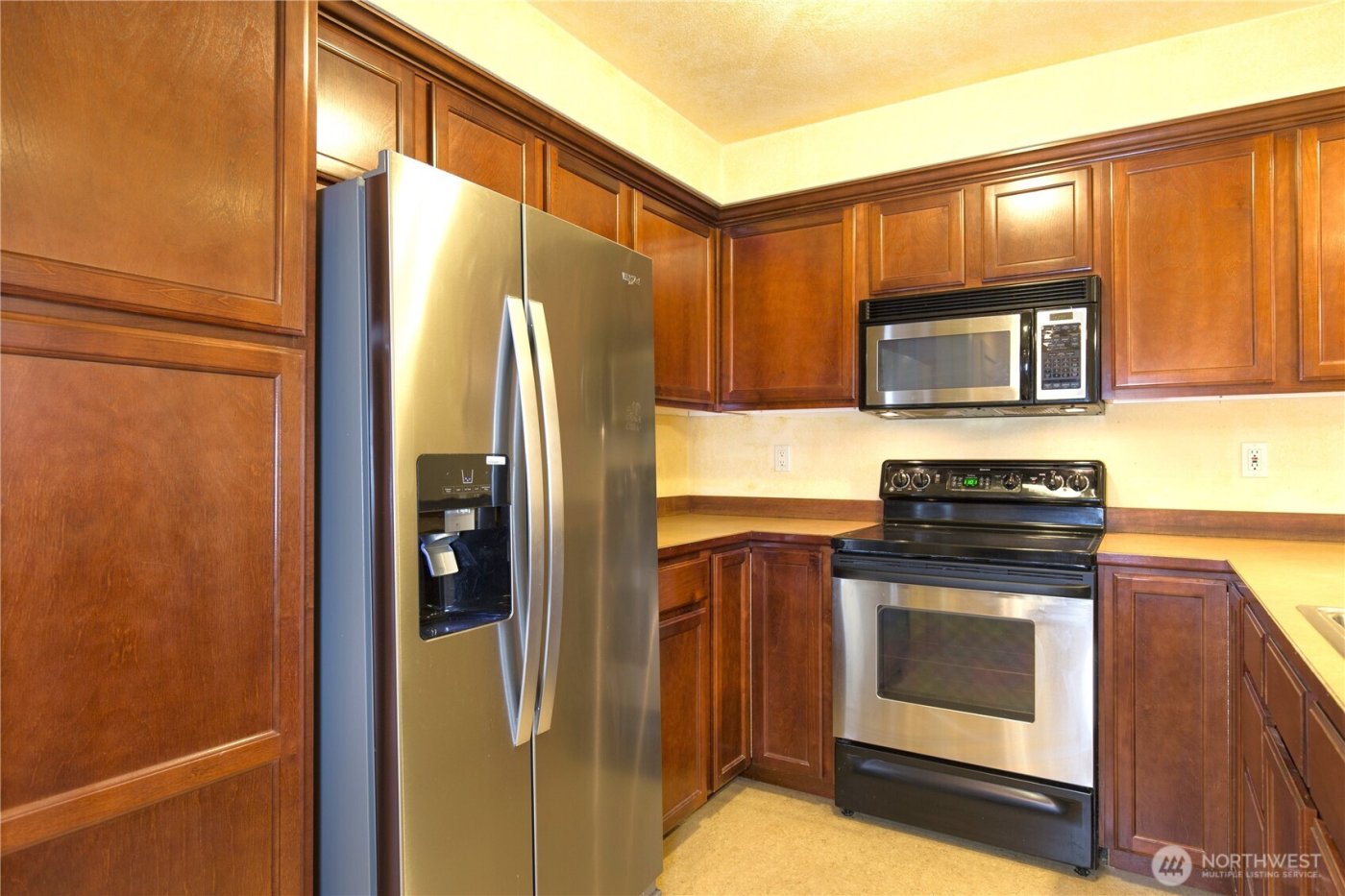 16 Valley Street , Seattle, WA 98109