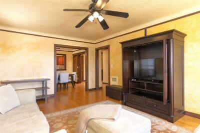 16 Valley Street , Seattle, WA 98109 - Photo 31