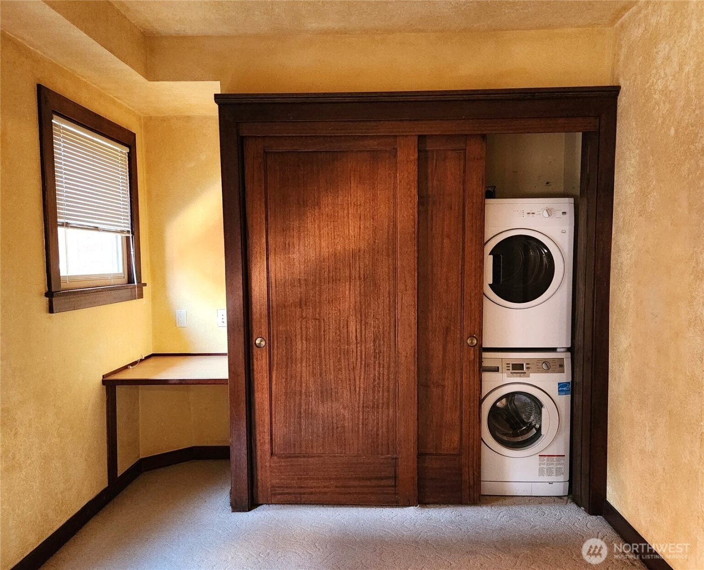 16 Valley Street , Seattle, WA 98109