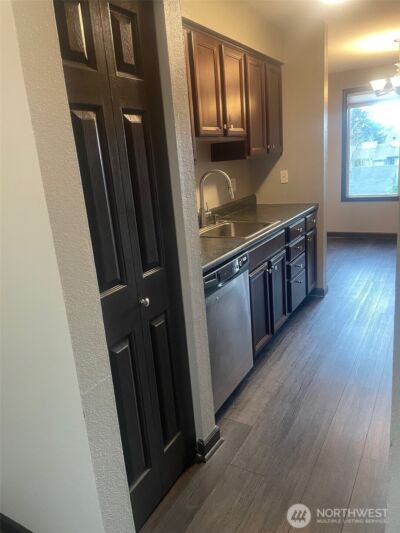 12611 NE 145th Place #H90, Kirkland, WA 98034 - Photo 2