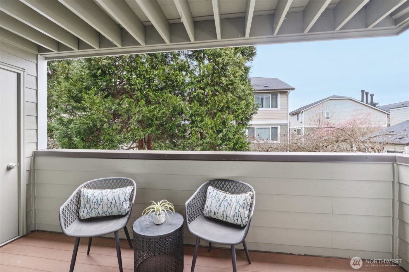 12506 NE 142nd Lane #C204, Kirkland, WA 98034