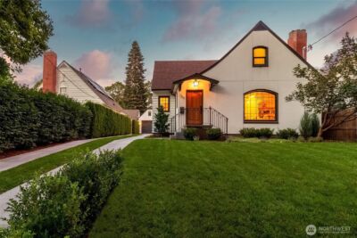 385 S 1st Avenue , Walla Walla, WA 99362 - Photo 2