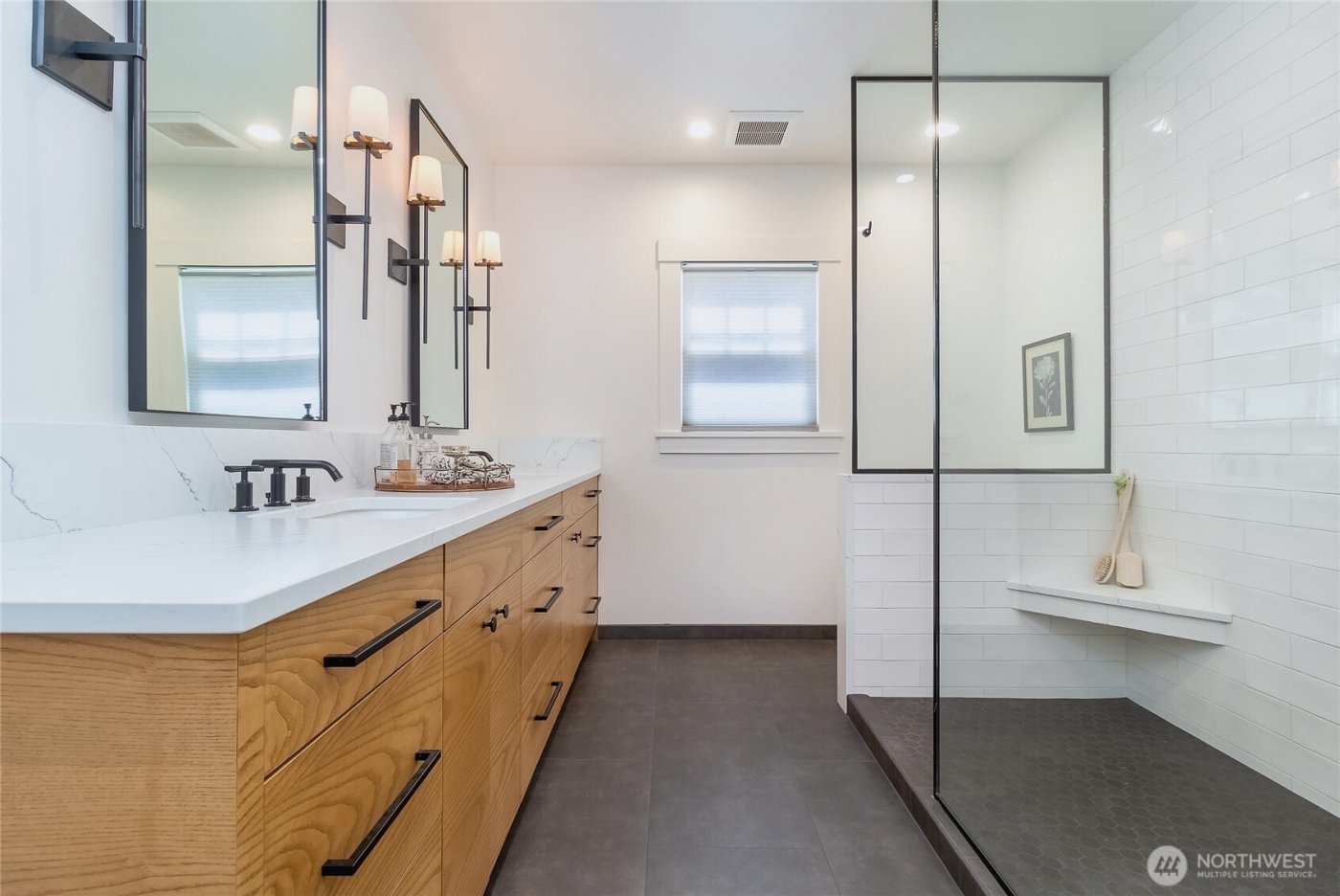 385 S 1st Avenue , Walla Walla, WA 99362