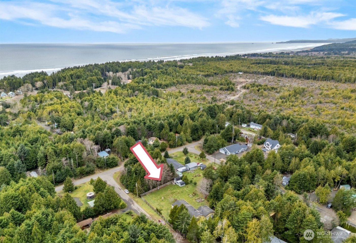 35 Paradise Lane , Pacific Beach, WA 98571