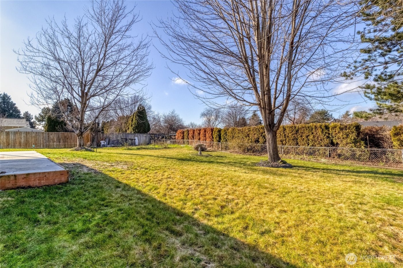 365 SE Highland Park Drive , College Place, WA 99324