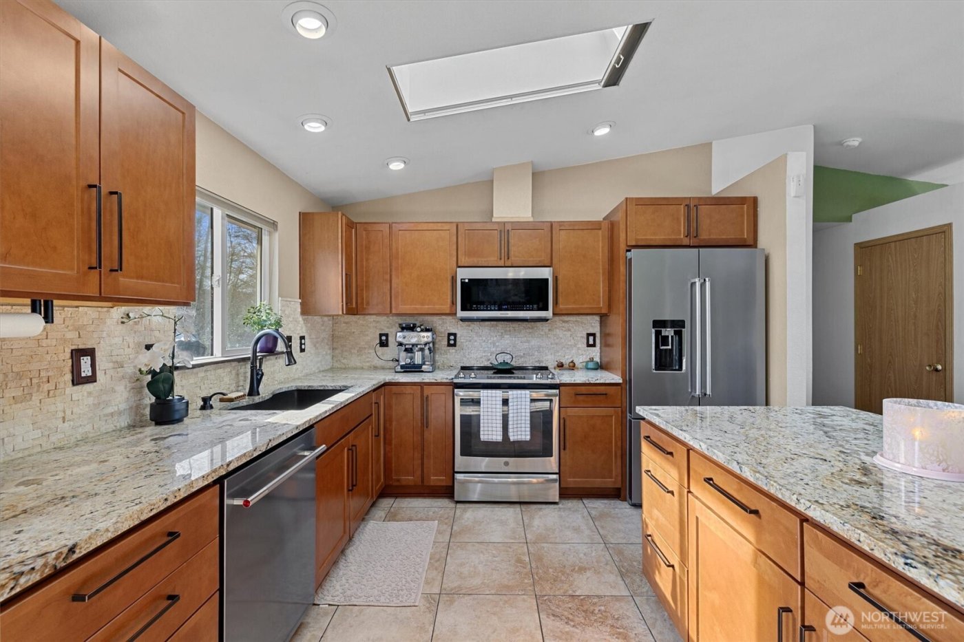 16880 Snoqualmie Lane SE, Monroe, WA 98272