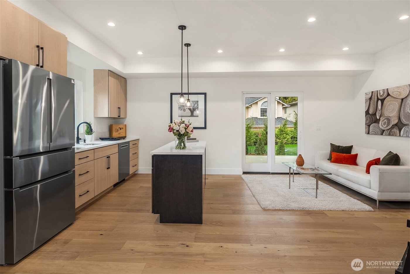 12226 NE 70th Street , Kirkland, WA 98033