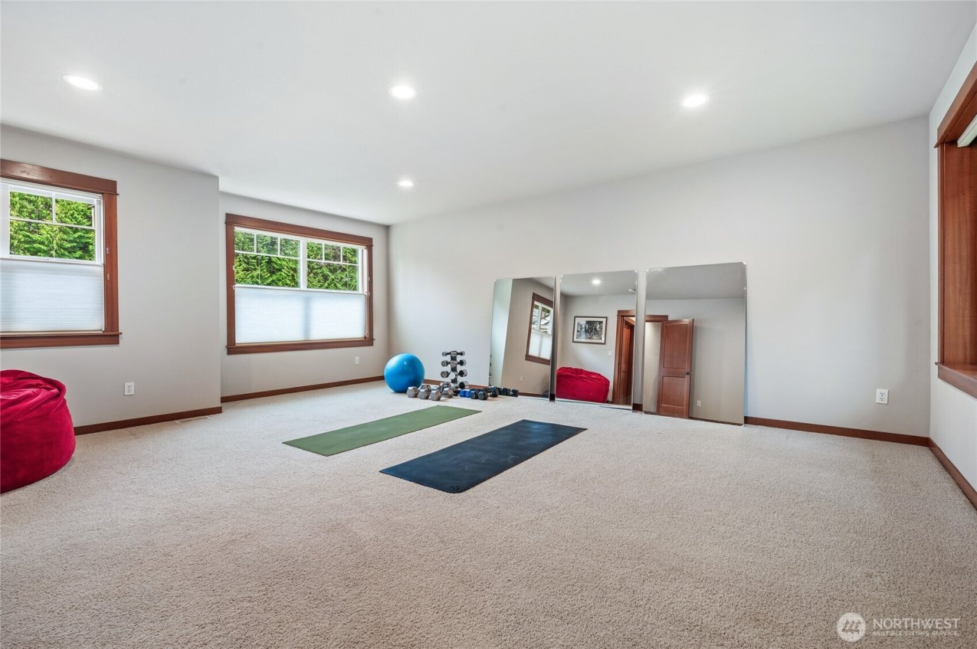 24502 NE 27th Place , Sammamish, WA 98074