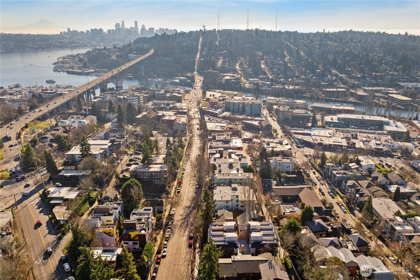 3819 B Fremont Avenue N, Seattle, WA 98103