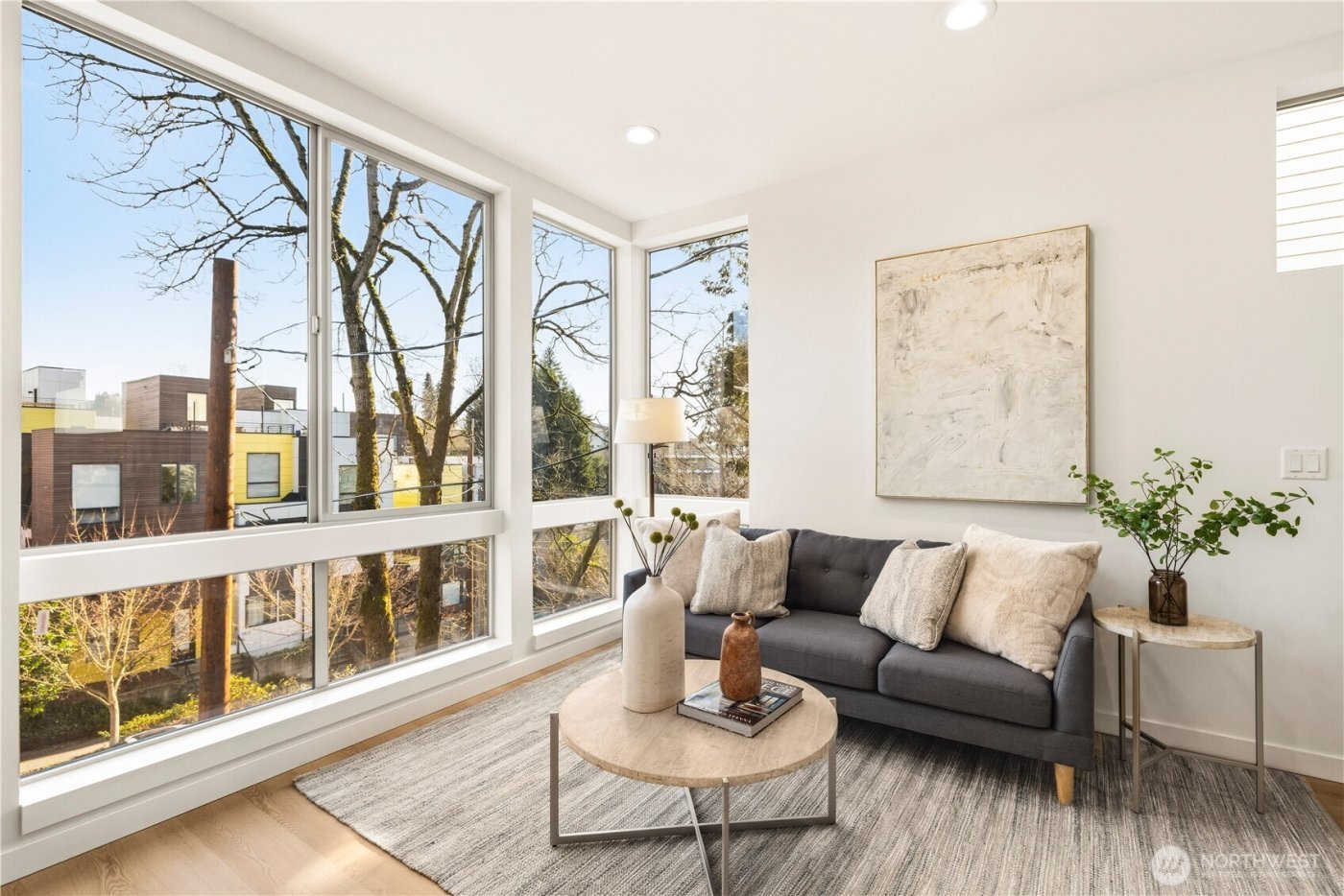 3817 D Fremont Avenue N, Seattle, WA 98103