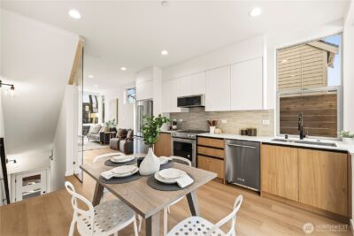 3817 D Fremont Avenue N, Seattle, WA 98103 - Photo 9