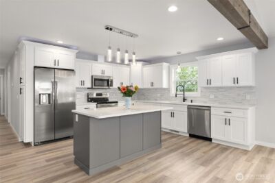 635 Elm Street , Raymond, WA 98577 - Photo 5