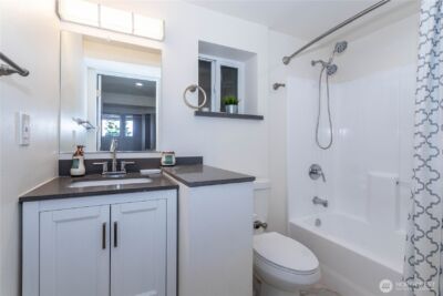 7305 32nd Avenue S, Seattle, WA 98118 - Photo 17