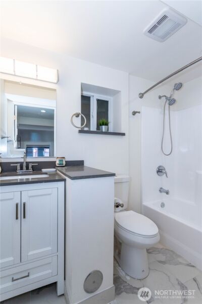 7305 32nd Avenue S, Seattle, WA 98118 - Photo 16