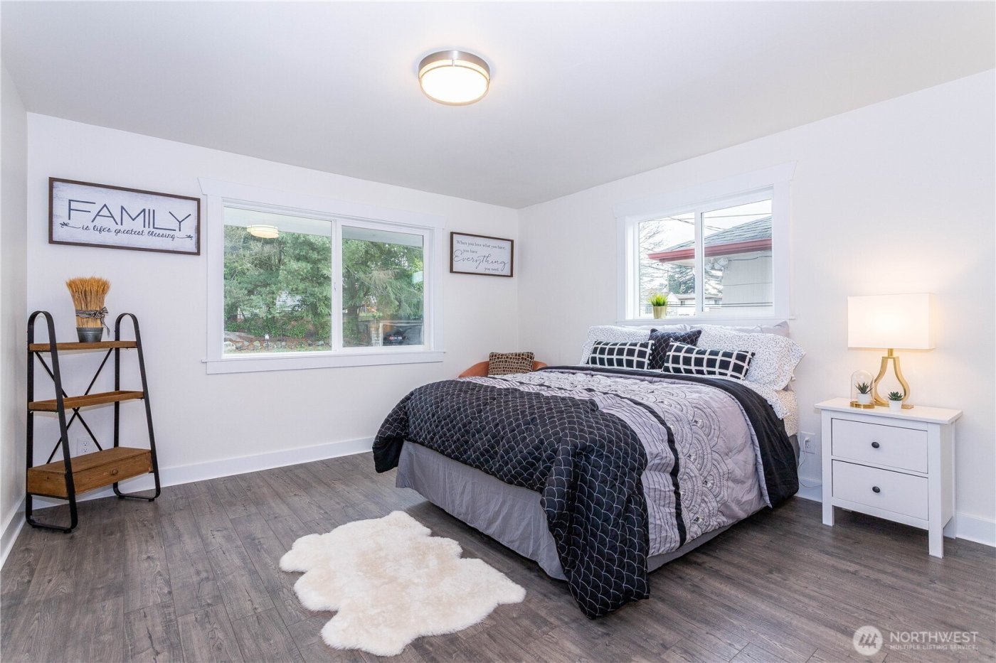 7305 32nd Avenue S, Seattle, WA 98118