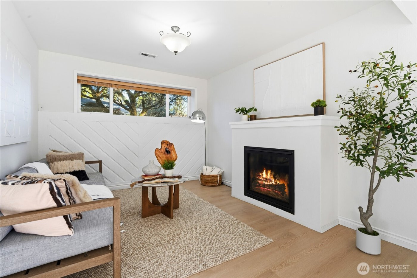 9211 NE 136th Pl , Kirkland, WA 98034