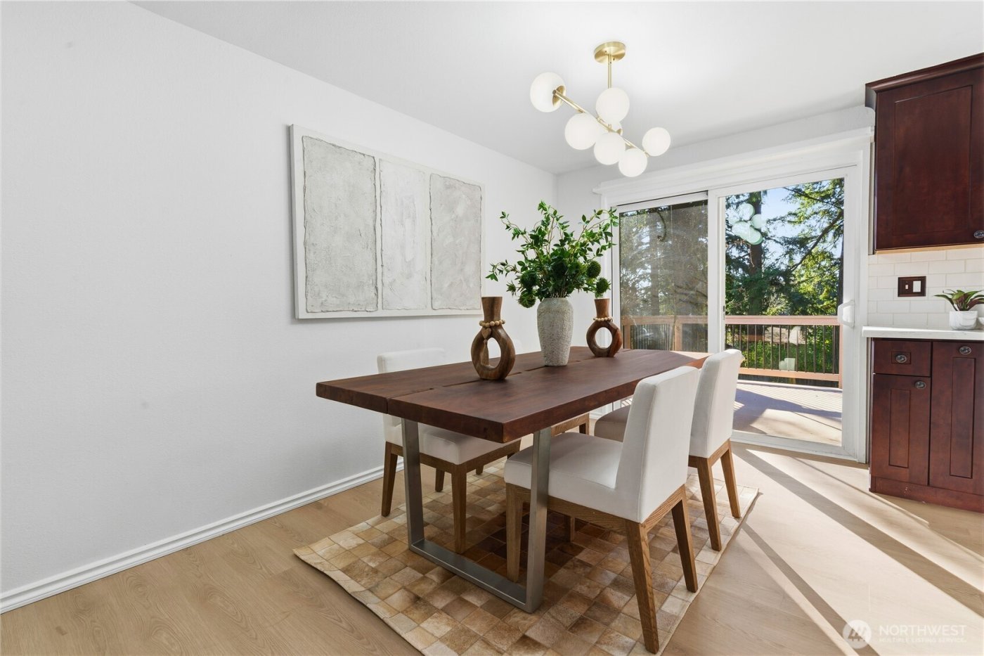 9211 NE 136th Pl , Kirkland, WA 98034