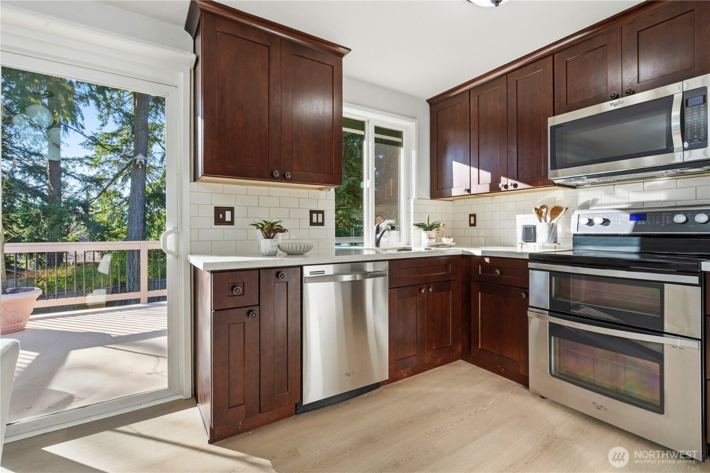 9211 NE 136th Pl , Kirkland, WA 98034