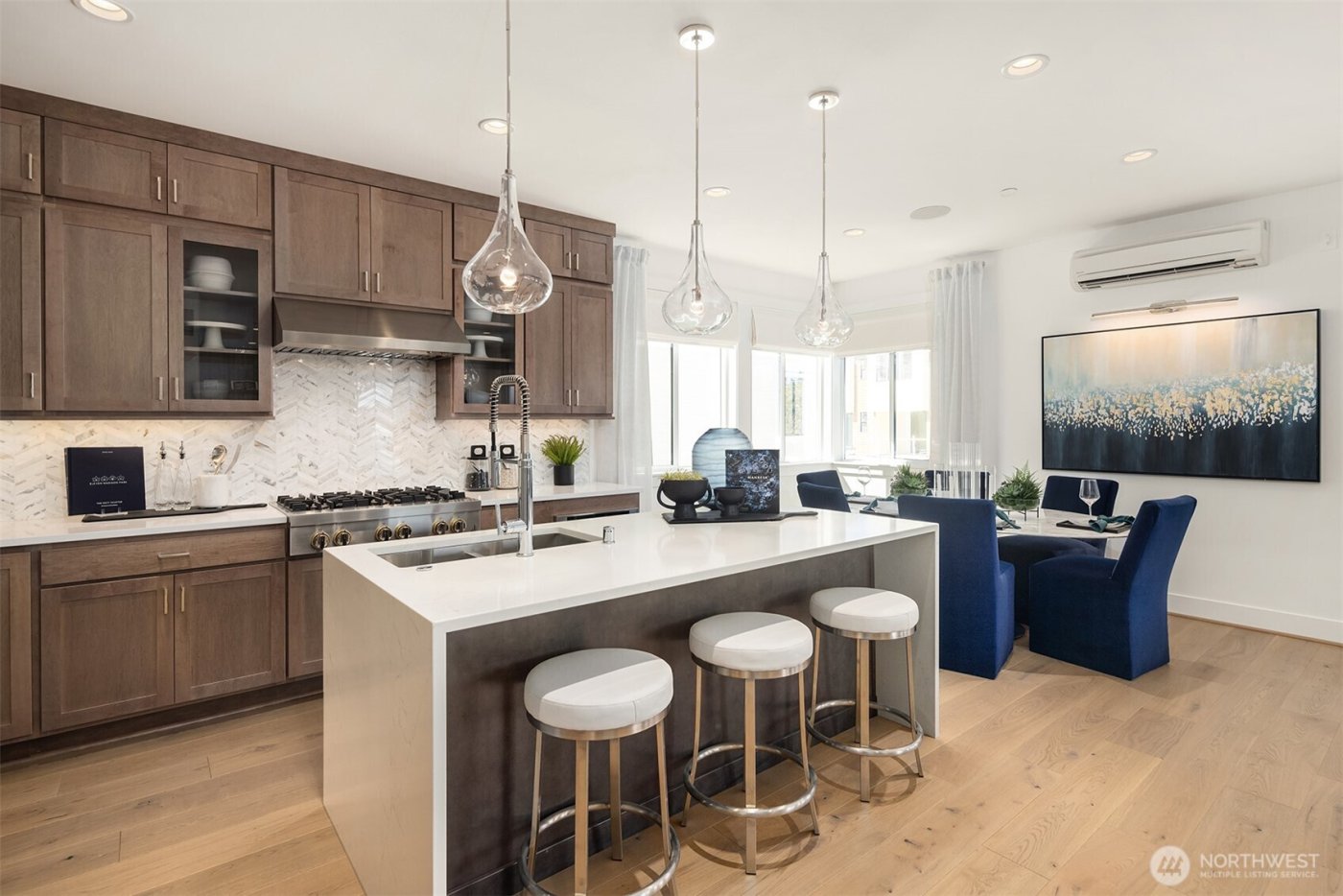 10811 (HS 109) 120TH Lane NE #A, Kirkland, WA 98033