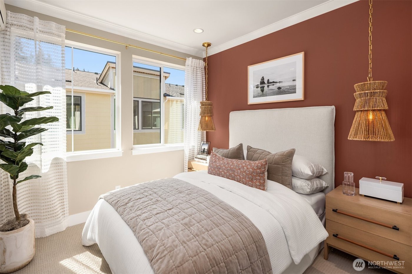 10811 (HS 111) 120TH Lane NE #C, Kirkland, WA 98033