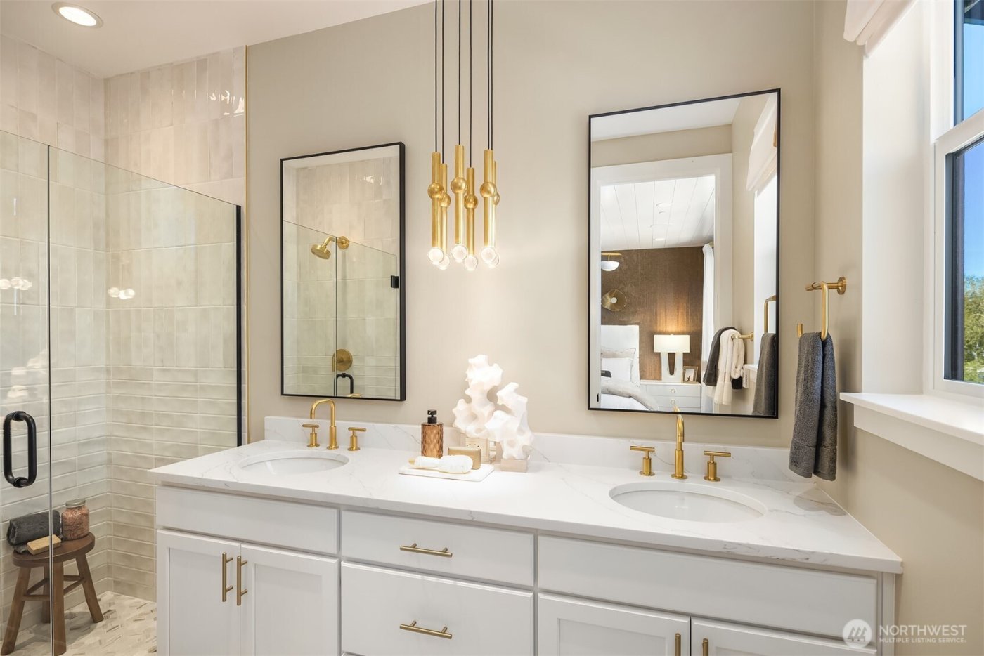 10811 (HS 111) 120TH Lane NE #C, Kirkland, WA 98033