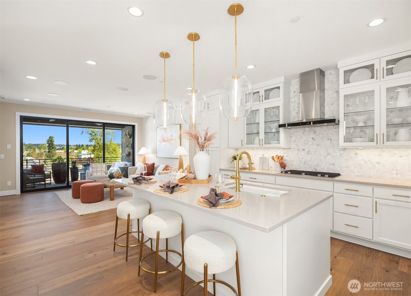 10811 (HS 111) 120TH Lane NE #C, Kirkland, WA 98033