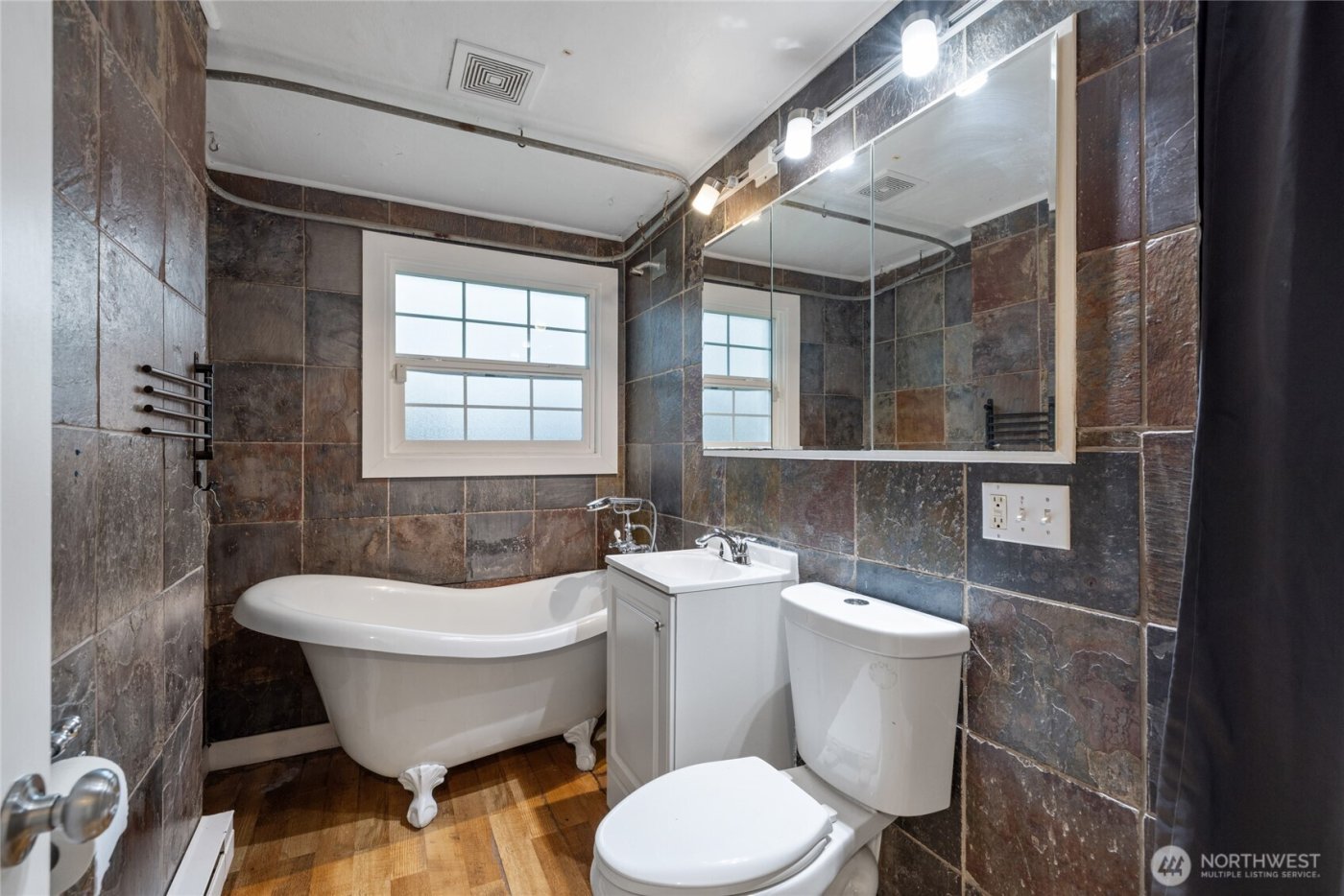 3029 N Bennett Street , Tacoma, WA 98407