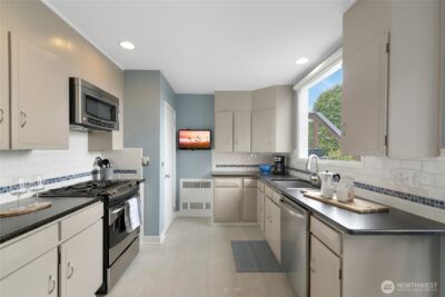 214 Sherman Street NW, Olympia, WA 98502 - Photo 11