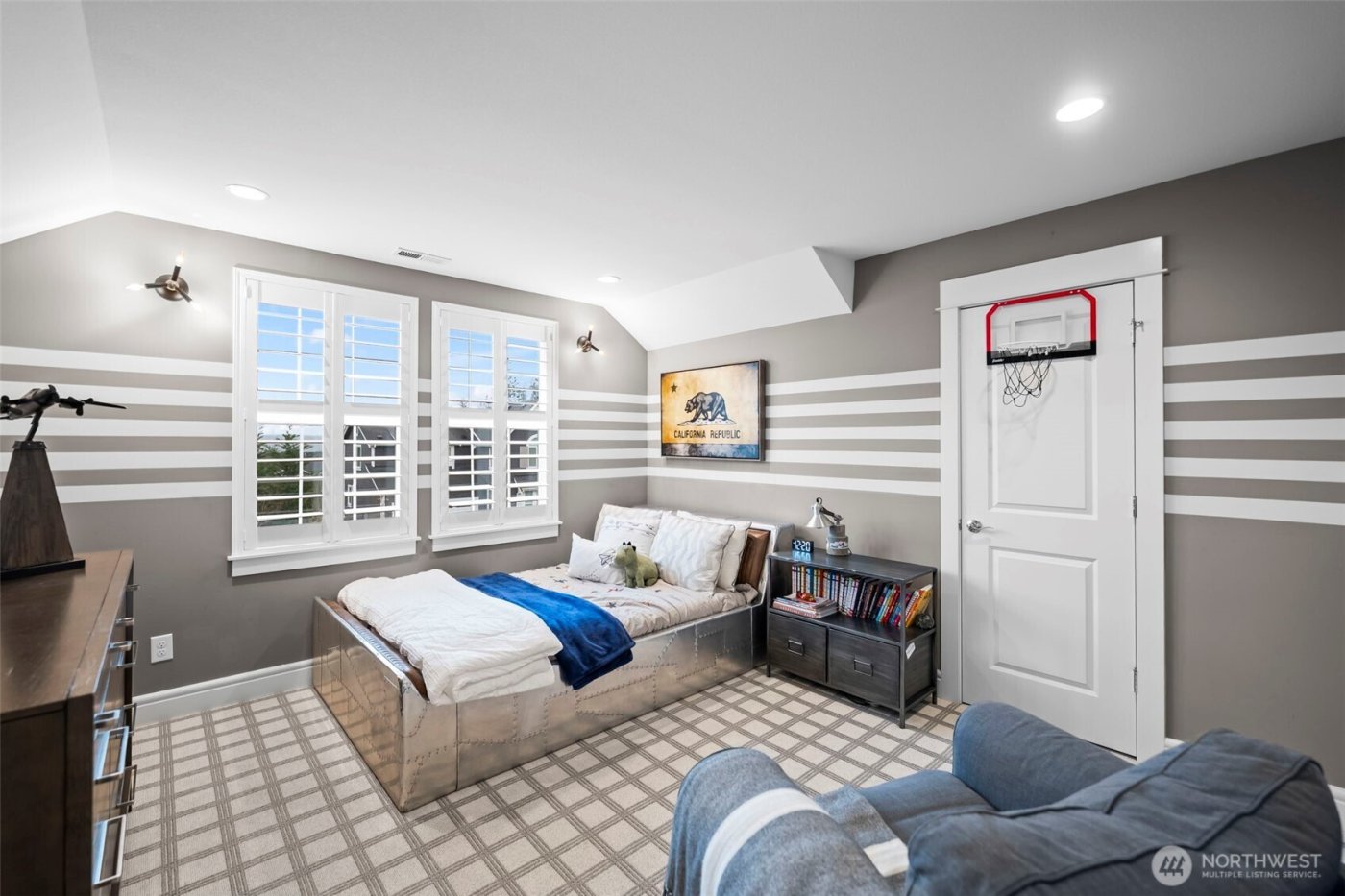 13301 55th Avenue NW, Gig Harbor, WA 98332