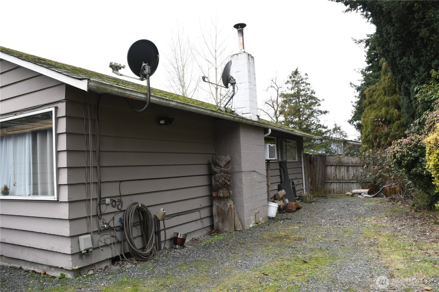 23504 58th Avenue W, Mountlake Terrace, WA 98043