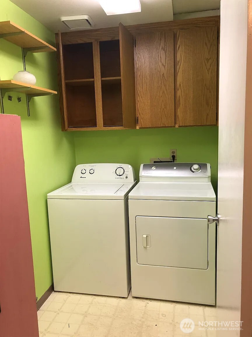 23504 58th Avenue W, Mountlake Terrace, WA 98043