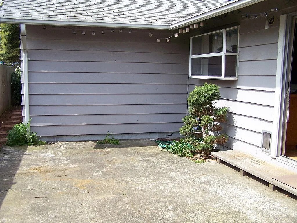 23504 58th Avenue W, Mountlake Terrace, WA 98043